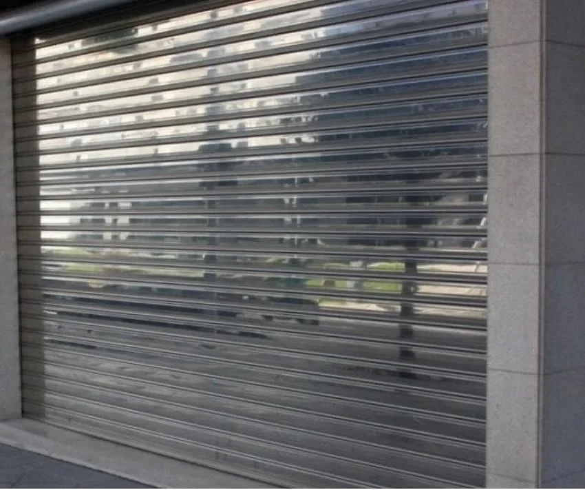 PERSIANAS METÁLICAS LOCALES COMERCIALES EN SEVILLA