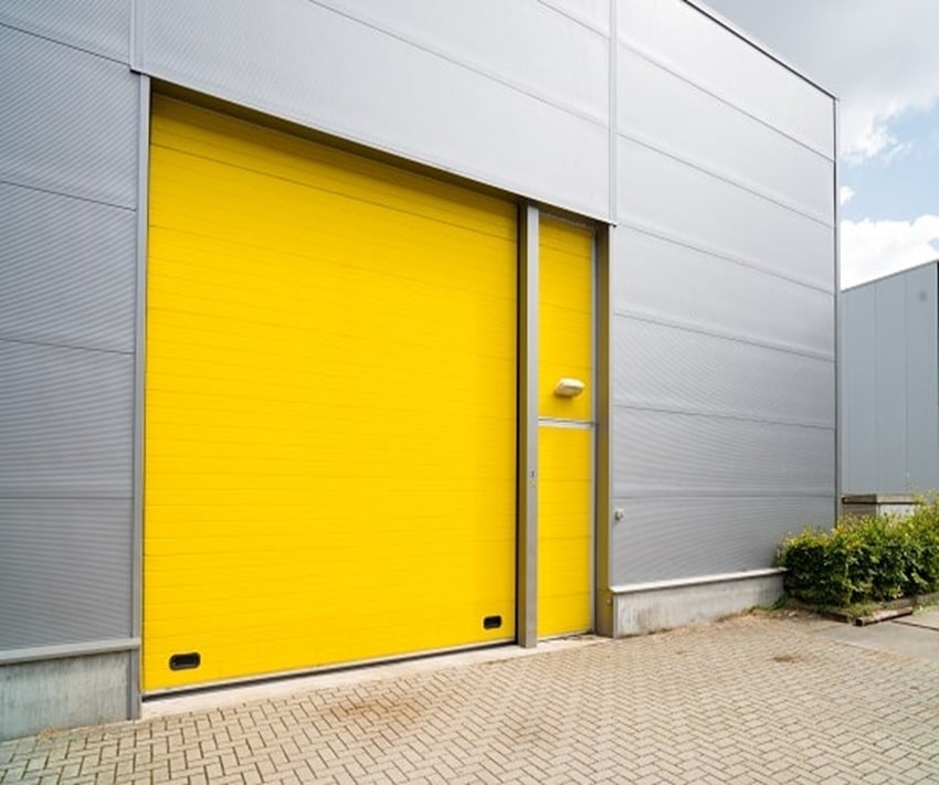 PUERTAS SECCIONALES INDUSTRIALES EN SEVILLA